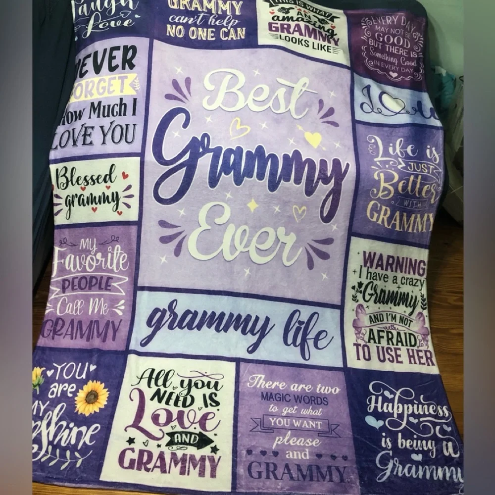 Purple 'Best Grammy Ever' Blanket